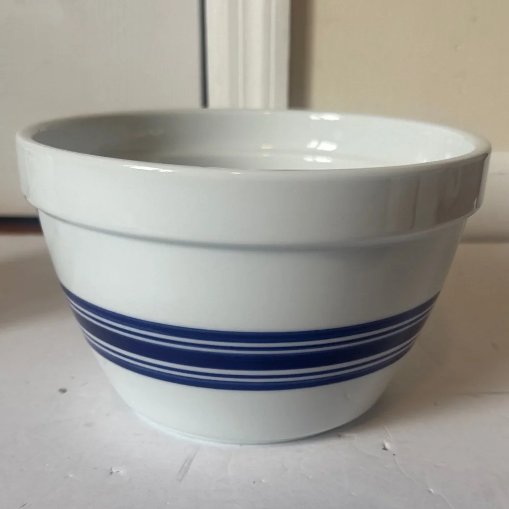 Crate & barrel mixing bowl